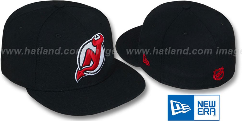 New Jersey Devils TEAMBASIC Black Fitted Hat by New Era