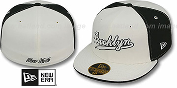 Brooklyn 'PINWHEEL-CITY' White-Black-White Fitted Hat by New Era