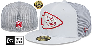 Chiefs TEAM-BASIC TRUCKER White Fitted Hat by New Era