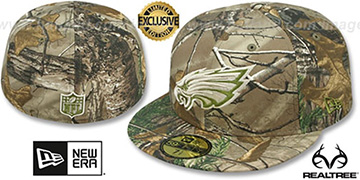 Eagles NFL TEAM-BASIC Realtree Camo Fitted Hat by New Era