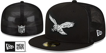 Eagles THROWBACK TEAM-BASIC TRUCKER Black-White Fitted Hat by New Era