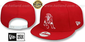 Patriots 'THROWBACK TEAM-BASIC SNAPBACK' Red-White Hat by New Era