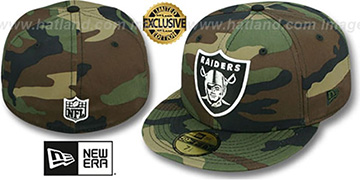 Raiders 'NFL TEAM-BASIC' Army Camo Fitted Hat by New Era