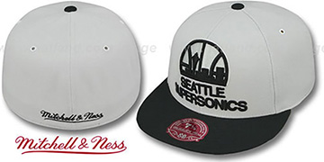 Supersonics MONOCHROME XL-LOGO Grey-Black Fitted Hat by Mitchell and Ness