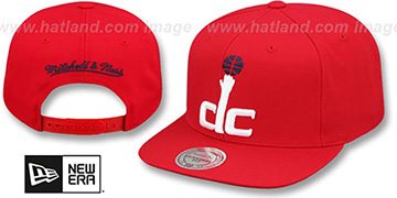 Wizards 'XL-LOGO SNAPBACK' Red Hat by Mitchell and Ness