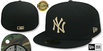 Yankees 'ARMY CAMO-BOTTOM' Black Fitted Hat by New Era