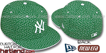 Yankees ST PATS FLOCKING Kelly Fitted Hat by New Era