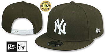 Yankees TEAM-BASIC SNAPBACK Brown-White Hat by New Era