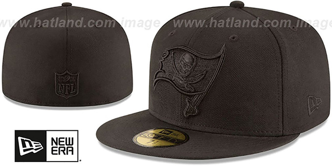 Buccaneers 'NFL TEAM-BASIC BLACKOUT' Fitted Hat by New Era