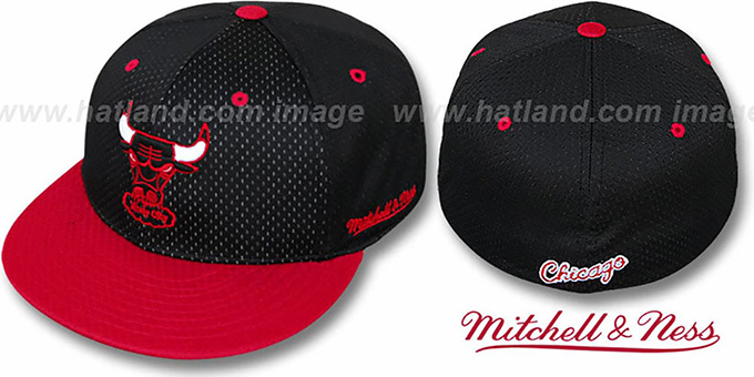 Bulls '2T BP-MESH' Black-Red Fitted Hat by Mitchell and Ness