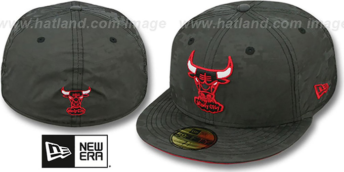 Bulls 'DIGIFLECT' Black Fitted Hat by New Era