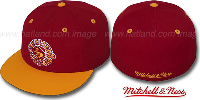 Cavaliers '2T CLASSIC THROWBACK' Burgundy-Gold Fitted Hat by Mitchell and Ness