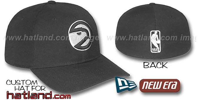 Hawks 'BASIC HARDWOOD' Black-Black Fitted Hat by New Era