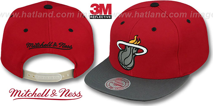 Heat '3M XL-LOGO SNAPBACK' Red-Grey Hat by Mitchell and Ness