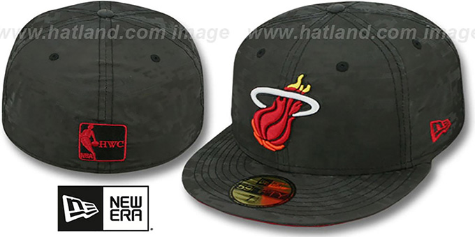 Heat 'DIGIFLECT' Black Fitted Hat by New Era