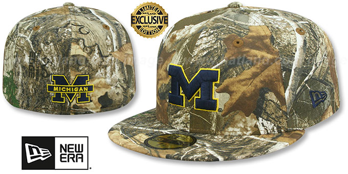 Michigan 'NCAA TEAM-BASIC' Realtree Camo Fitted Hat by New Era