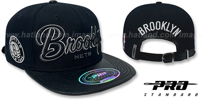 Nets 'DROP SHADOW SCRIPT STRAPBACK' Black Hat by Pro Standard