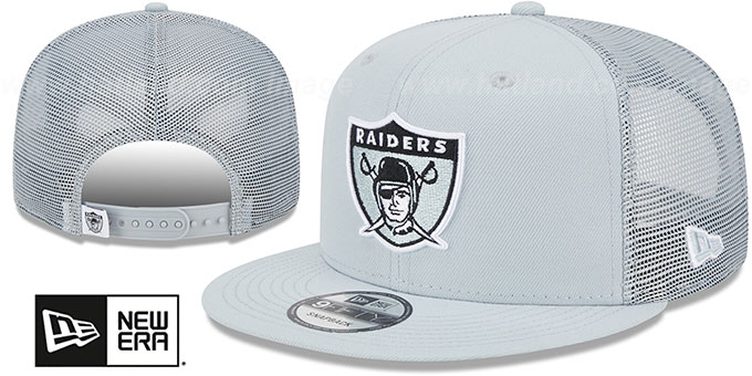 Raiders 'THROWBACK TEAM-BASIC TRUCKER SNAPBACK' Grey Hat by New Era