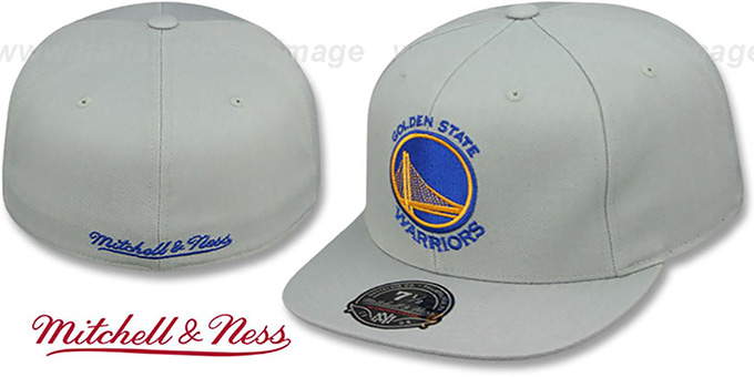 Warriors 'TEAM-BASIC' Grey Fitted Hat by Mitchell and Ness