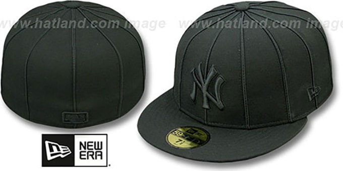 Yankees 'BLACKOUT 12-PACK' Fitted Hat by New Era