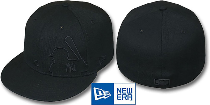 Yankees 'BLACKOUT MLB SILHOUETTE' Fitted Hat by New Era