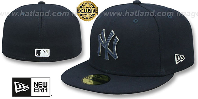 Yankees 'LEATHER POP' Navy Fitted Hat by New Era