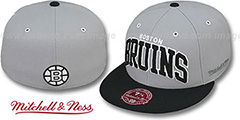 Bruins 2T XL-WORDMARK Grey-Black Fitted Hat by Mitchell and Ness