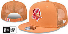 Buccaneers THROWBACK TEAM-BASIC TRUCKER SNAPBACK Orange Hat by New Era