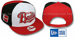 Bulls SCRIPTWHEEL SNAPBACK White-Black-Red Hat by New Era