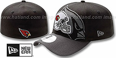 Cardinals NFL BLACK-CLASSIC FLEX Hat by New Era