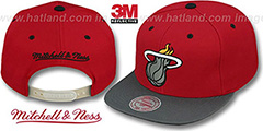 Heat 3M XL-LOGO SNAPBACK Red-Grey Hat by Mitchell and Ness