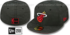 Heat DIGIFLECT Black Fitted Hat by New Era