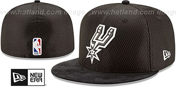 Spurs 2017 ONCOURT DRAFT Black Fitted Hat by New Era