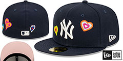 Yankees CHAIN STITCH HEARTS Navy Fitted Hat by New Era