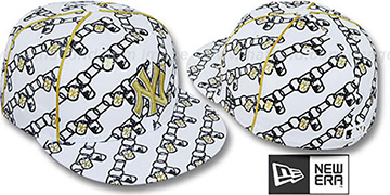 Yankees DAWG CHAIN White-Black Fitted Hat by New Era