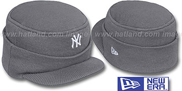 Yankees MINI-BRIM RILEY Grey Knit Hat by New Era