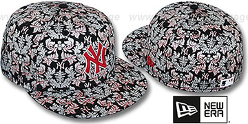 Yankees TAPESTRY FOIL Black Fitted Hat by New Era