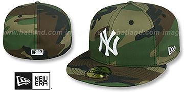 Yankees TEAM-BASIC Army Camo-White Fitted Hat by New Era