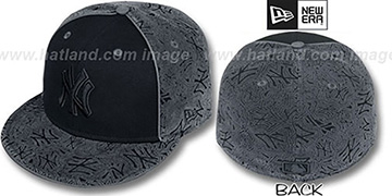 Yankees TEAM-FLOCKING Black-Grey Fitted Hat by New Era