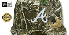 Braves MLB TEAM-BASIC Realtree Camo Fitted Hat by New Era - 2nd View