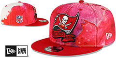 Buccaneers 2022 NFL SIDELINE TIE-DYE SNAPBACK Hat by New Era - 2nd View