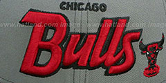 Bulls 2T FLAWLESS-SCRIPT-2 SNAPBACK Grey-Black-Red Hat by New Era - 2nd View