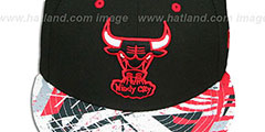 Bulls GEOMET TRICK Black Fitted Hat by New Era - 2nd View