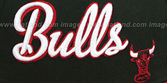 Bulls SWASH-SCRIPT SNAPBACK Black-Red Hat by New Era - 2nd View