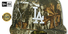 Dodgers MLB TEAM-BASIC Realtree Camo Fitted Hat by New Era - 2nd View