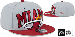 Heat 2023 TIP OFF SNAPBACK Grey-Red Hat by New Era - 2nd View