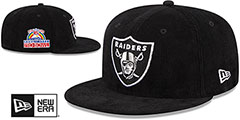 Raiders OLD SCHOOL CORDUROY SIDE-PATCH Black Fitted Hat by New Era - 2nd View