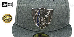 Raiders SILVER METAL-BADGE Shadow Tech Fitted Hat by New Era - 2nd View