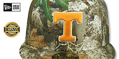 Tennessee NCAA TEAM-BASIC Realtree Camo Fitted Hat by New Era - 2nd View