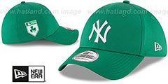 Yankees 2018 ST PATRICKS DAY FLEX Hat by New Era - 2nd View